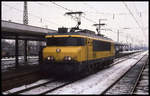 NS 1650 am 16.2.1991 am Bahnsteig in Emmerich.