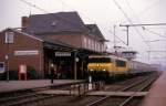 Einfahrt des D 2043 nach Bad Harzburg mit NS Lok 1610 in den Grenzbahnhof Bad Bentheim am 9.11.1987 um 12.30 Uhr.
