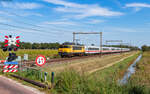 1746 mit dem IC 148 (Berlin Ostbahnhof - Amsterdam Centraal) bei Rijssen 15.9.23