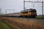 Lok 1739 mit Internationaler DB Zug kommend aus Berlin nach Schiphol (Amsterdam)bei Soest NL.19-02-2014