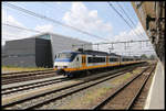 Sprinter 2973 fährt hier um 13.33 Uhr in die Abstellgruppe des Bahnhof Hengelo.