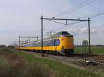 Koplopers 4080 und 4074 mit IC 537 Den Haag-Groningen bei Herfte am 2-4-2010.