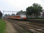 ICM 4201+4078 als trein 3647 naar Tilburg te Dieren - 15 oktober 2006