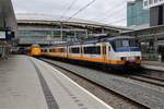 Am 16.03.2019 verlässt ein Triebzug der Reihe 2100 als RE den Bahnhof Utrecht Centraal.