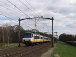 SGM 2976 mit Regionalzug RE 9650 Deurne-‘s Hertogenbosch bei Vlierden am 8-4-2012.