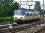 SGM-II Sprinter TW 2122 und 2117 einfahrt Leiden Centraal Station 11-06-2014.