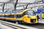 ROTTERDAM (Provinz Zuid-Holland), 02.06.2025, Zug 3103 der Nederlandse Spoorwegen 