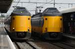 ICM Baureihe 4000  Koploper  der Nederlandse Spoorwegen im Bahnhof Roermond.