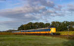 4012 und 4049 als IC 1621 (Schiphol (Airport) - Enschede) bei Holten 14.9.23