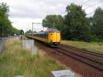 Ein Triebzug "Koploper" f�hrt mit 100 St/K durch Hilversum (eine Stadt ungefehr 40 km von Amsterdam entfernt)
