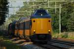 NS ICM 4050, mit ein Intercity nach Schiphol, Nunspeet 28/07/09