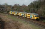 Doppelstock Vierwagenzug im Regionalverkehr der Regio Utrecht.Der Zug Rhenen-Veenendaal-Utrecht kurz vor Utrecht Hbf. Utrecht-Lunetten 14. Februar 2005.