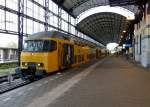 Ein DD-AR mit zug nach Breda, hier bei Aufenthalt in Bf Haarlem am 28.10 2010.EXIF-Daten: Panasonic DMC-TZ10, Aufnahmezeit: 2010:10:28 16:55:00, Belichtungsdauer: 0.033 s (10/300) (1/30), Blende: