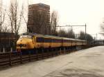 “Hondekop” Mat ’54 773 mit Regionalzug 8160 Groningen-Zwolle in Groningen am 18-3-1994.