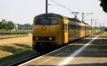 Plan V mit Regionalzug RE 6843 Roermond(NL) nach Maastricht-Randwyck(NL) und fährt in Geleen-Lutterade ein und hält in Geleen-Lutterade(NL) und fährt dann weiter in Richtung Maastricht(NL). 
Aufgenommen in Geleen-Lutterade(NL). 
Bei Sommerwetter am Morgen vom 4.7.2015.
