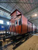 1914 von der Hannoverschen Waggonfabrik AG f�r den Einsatz auf niederl�ndischen Schnellzugverbindungen gebaut, entstammt  HSM D 1920  einer Serie von 55 Gep�ckwagen f�r die Hollandsche IJzeren