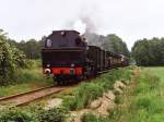 Lok 5 MBS mit Dampfzug 311S Boekelo-Haaksbergen bei Bad Boekelo am 1-6-2000.