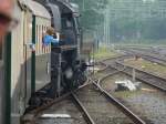 Apeldorn am 6.9.2014:  Bahnhofsvorgleise in Richtung Beekbergen, Sonderzug mit 52 3879 als Zuglok, beim großen Eisenbahn-Spektakel  „Terug naar Toen - Zurück nach Damals“ der