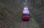 Ein Nachschuss von einem Schinenbus von der ZLSM und kamm aus Aachen-Vetschau(D) nach Simpelveld(NL) und fuhr in Richtung Bocholtz(NL),Simpelveld(NL). 
Aufegenommen von der Brücke Bocholtzer-Straße in Aachen-Vetschau(D). 
Bei Regenwolken am Kalten Nachmittag vom 29.12.2018.