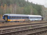Im Bahnwerk Neustrelitz standen an der Ausfahrt Richtung Rostock sogar dieser NS Wagen am 24.November 2020.