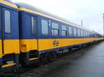 Immer Freitags erreicht eine Wagengruppe aus Niederlande   Dortmund Hbf.(28.11.2007)