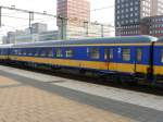 Intercity Wagen von Typ ICK BD fotografiert in Den Haag HS am 29-11-2008.