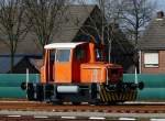 Diese O&K Lokomotive (Bj. 1965!) dient derzeit als Rangierlokomotive bei Voith in Blerick. Das Bild stammt vom 01.04.2009