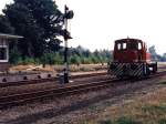 Lok 26821 (typ: MB 280 N, Orenstein & Koppel) bei altes Formsignal auf Bahnhof Budel-Schoot am 4-8-1988.