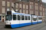 Bombardier 12G 825 von GVB Amsterdam, aufgenommen 25.04.2009 am Hauptbahnhof