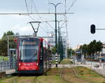 Die Straßenbahnlinie 17 wird mit neuen Fahrzeugen des Typs Siemens Avenio betrieben, von denen es bei HTM insgesamt 60 gibt.