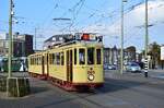 Bei Den Haag Rijswijkplein kam unerwartet Tw265 mit dem Beiwagen 769 vor die Linse. Tw265 ist Baujahr 1921 und feirte so dieses Jahr seinen 100. Geburtstag. Die Fahrzeuge sind im Verkehrsmuseum Nahverkehr Haags Openbaar Vervoer Museum (HOVM).

Den Haag 25.09.2021