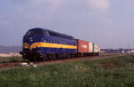 ACTS 6703 mit Containerzug von Veendam nach Onnen beim verlassen des Anschlussgleises vom RSCG - Terminal, 26.04.1999. Scan 7849.