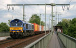 ERS 6615 erreicht aus Richtung Süden kommend die Kölner Südbrücke.
