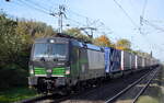 LTE Netherlands B.V., Rotterdam [NL] mit der ELL Vectron  193 735  [NVR-Nummer: 91 80 6193 735-8 D-ELOC] und KLV-Zug am 20.10.22 Durchfahrt Bahnhof Berlin Hohenschönhausen.