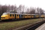 115 (Syntus) auf Bahnhof Winterswijk am 6-2-2000. Bild und scan: Date Jan de Vries.