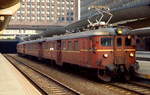 NSB Type 68A 16 in Oslo Sentralstasjonen (Hauptbahnhof) Anfang Mai 1988