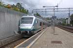 Am 31.07.2017 erreicht ein Zug der Linie L1 nach Lillestrøm den Bahnhof Lysaker.