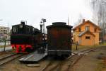 Whren der Personenzug zur Abfahrt nach Fossum bereitsteht, trifft der Gterzug in Srumsand ein; 29.11.2009