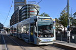 OSLO (Provinz Oslo), 07.09.2016, Wagen 162 als Linie 18 nach Ljabru in der Haltestelle Jernbanetorget