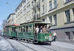 Oslo Oslo Sporveier: Sonderfahrt mit einer Museumsgarnitur bestehend aus dem Tw 96 und dem Bw 347 für dänische und norwegische Straßenbahnfreunde am 7. Mai 1971. Der Zug fährt eben rückwärts in den Betriebsbahnhof Sagene hinein. - Scan eines Farbnegativs. Film: Kodak Kodacolor X. Kamera: Minolta SRT-101. 