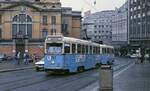 Von Sinsen nach Briskeby ist der SM-53 253 mit Beiwagen ST-55 im April 1988 in Oslo unterwegs