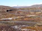 Streckenabschnitt im Hochplattau Bjrnfjell, hier habe ich mir noch einen schnen Zug rein gewnscht, kam aber keiner, aufgenommen am 09.10.2006.