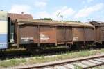 Dienstgutwagen 40 81 9403 401-0 (ex Tms 21 81 0756 247-0) am 20.Juli 2013 im Bf. Mistelbach LB.

