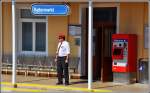 Da werden Zugsfahrten noch persönlich überwacht. Kefermarkt an der Summeraubahn. (29.06.2015)