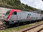 Die frisch ausgelieferte E494 002 der Mercitalia Rail abgestellt am Bahnhof Brenner/Brennero am 18.05.2019