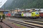 Am Nachmittag des 03.07.2018 rollte ATLU/TXL 193 550  ZWEI POLE MIT ENORMER ZUGKRAFT  zusammen mit MRCE/TXL X4 E-671 (193 671-5) und einem langen KLV in den Bahnhof von Brenner ein.