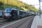 Am Nachmittag des 04.07.2018 stand MRCE/TXL X4 E-669 (193 669-9) zusammen mit MRCE/TXL X4 E-660 (193 660-8) und einem KLV abgestellt im Bahnhof vom Brenner und wartete auf die Weiterfahrt.