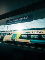 WSTBA RABe 501 043 am 19.09.2026 bei der Abfahrt in Graz Hbf.