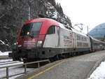 ÖBB 1016 047-1  Wiener Stätische Versicherung  mit einem EC von Bregenz nach Wien Westbahnhof beim Zwischenhalt Imst-Pitztal.