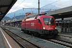 Durchfahrt am 30.06.2018 von 1116 047 als Lokzug über Gleis 5 durch den Innsbrucker Hauptbahnhof in Richtung Vorfeld, um nach dem Richtungswechsel dann den NJ 420/40420 als Ersatz für die